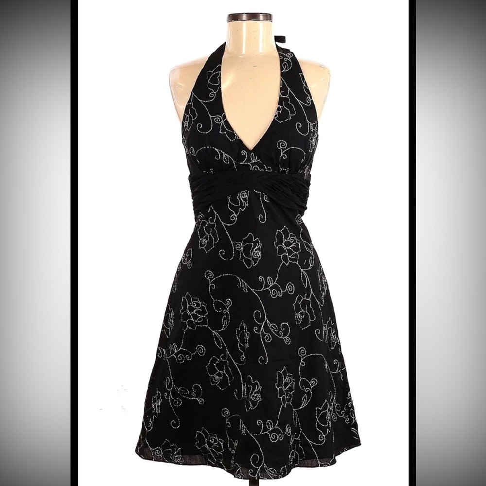 White House Black Market size 6 black silver embroidered halter fit flare dress